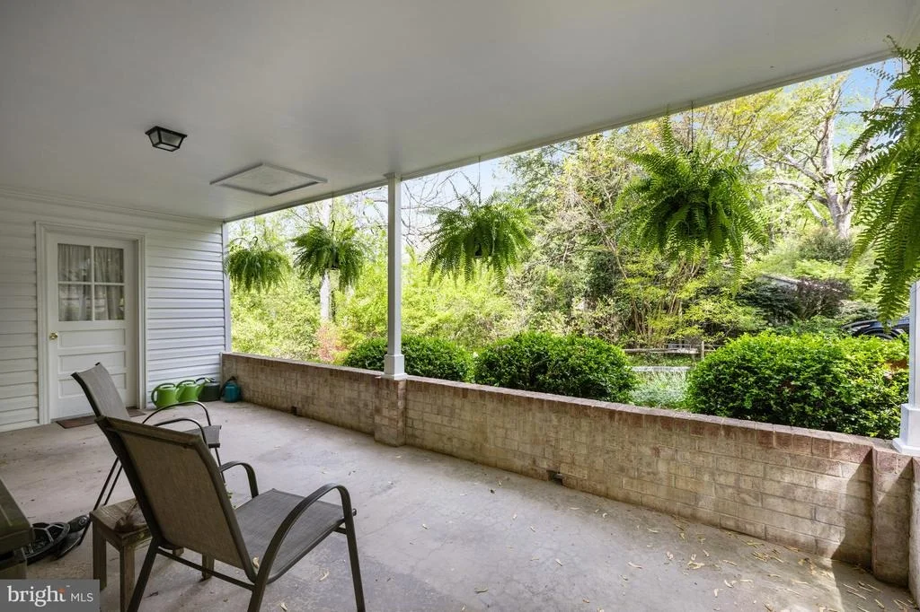 Photo of 11308 MYRTLE LANE