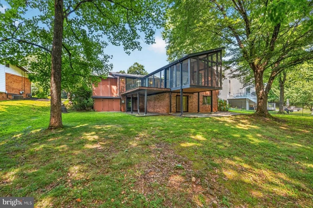 Photo of 11733 DEVILWOOD DRIVE