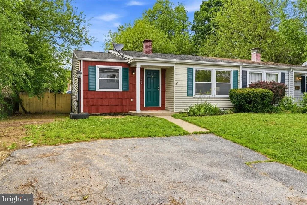 Photo of 308 HEATHER RIDGE DRIVE