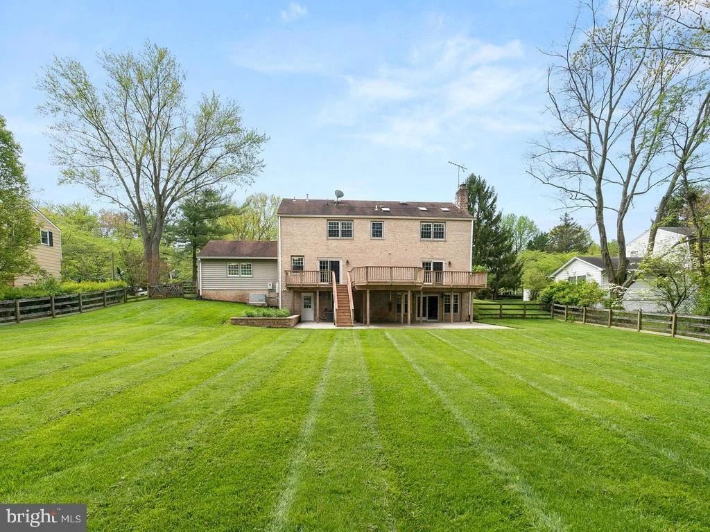 Photo of 3713 QUEEN MARY DRIVE