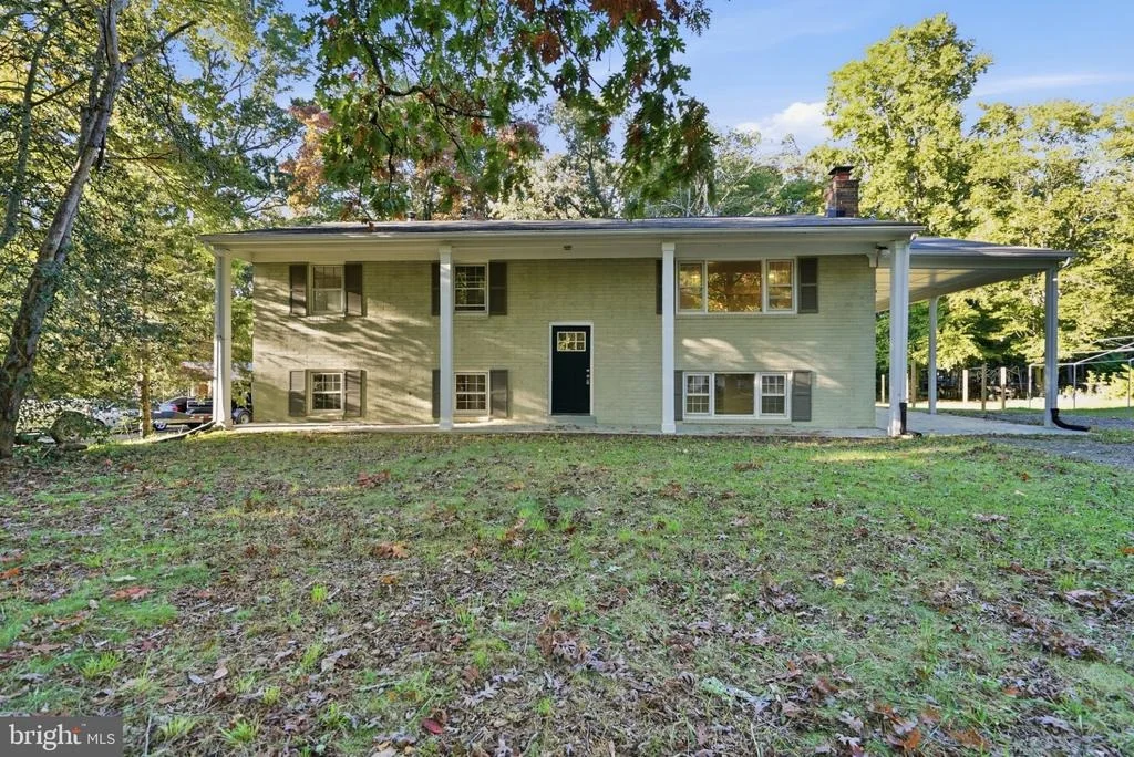 Photo of 6208 MCKAY DRIVE