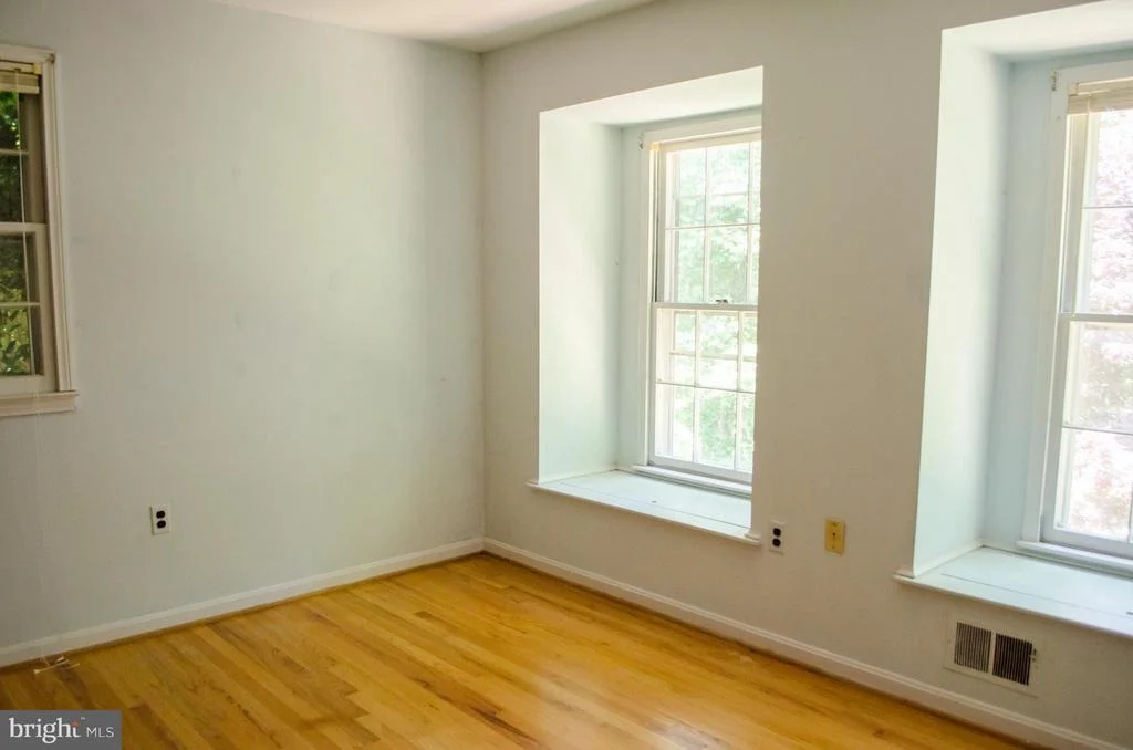 Photo of 8705 MITCHELL ROAD
