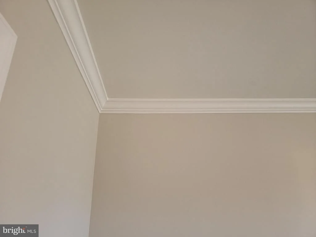 Photo of 18909 MUNCASTER ROAD