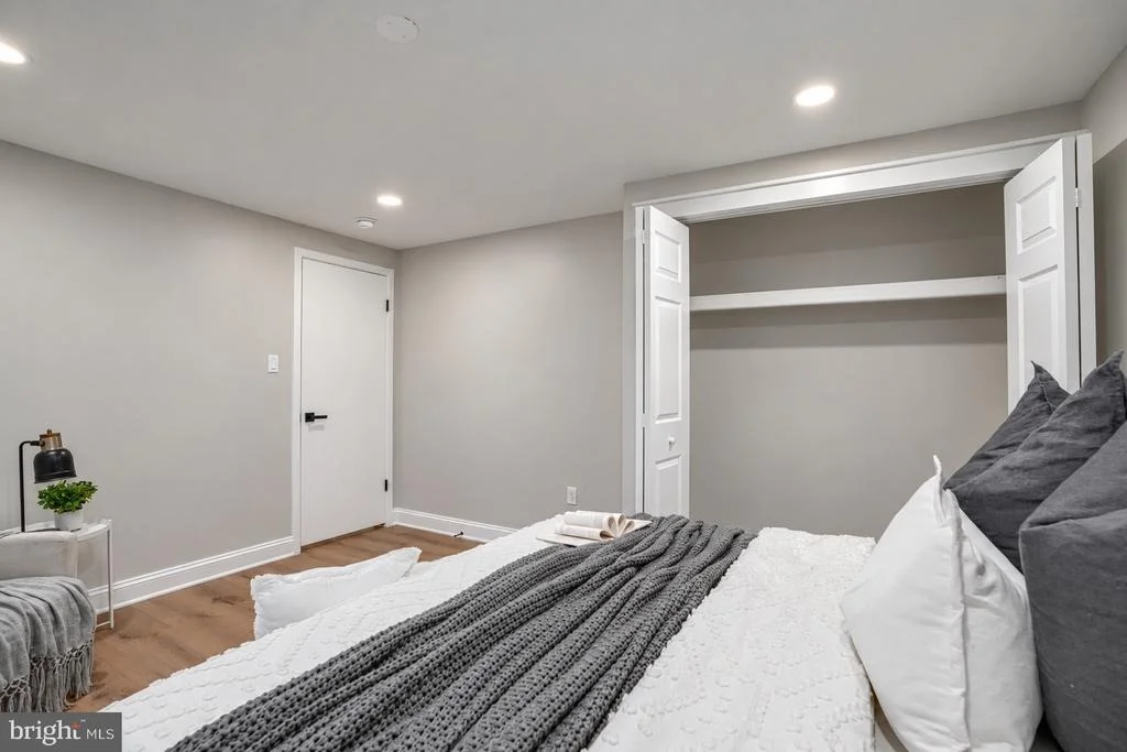 Photo of 8706 MISSION ROAD