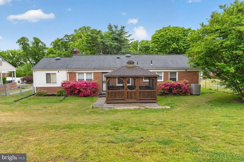 Photo of 3804 HEMLOCK PLACE