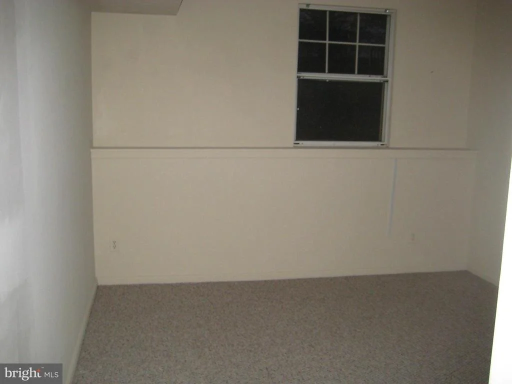 Photo of Unit 2 at 20307 BEACONFIELD TERRACE