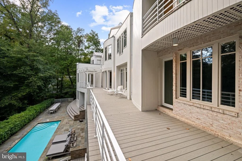 Photo of 1345 POTOMAC SCHOOL ROAD