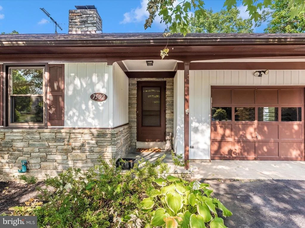 Photo of 7502 RIDGE ROAD
