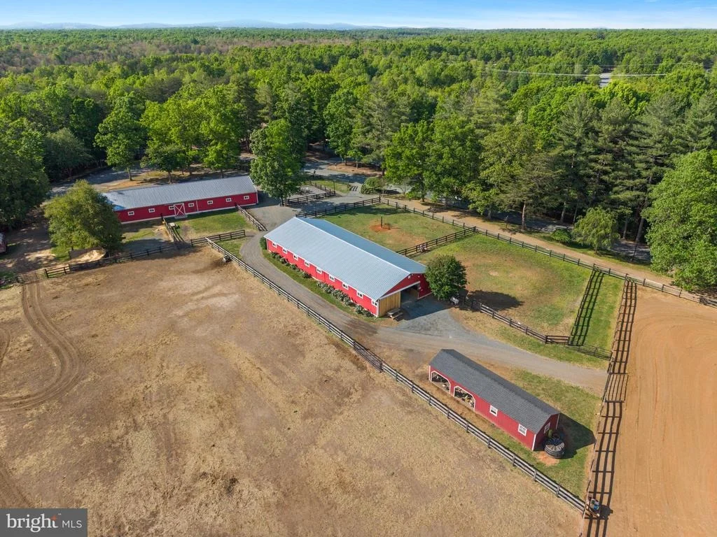 Photo of 132 PINEHURST DR DRIVE