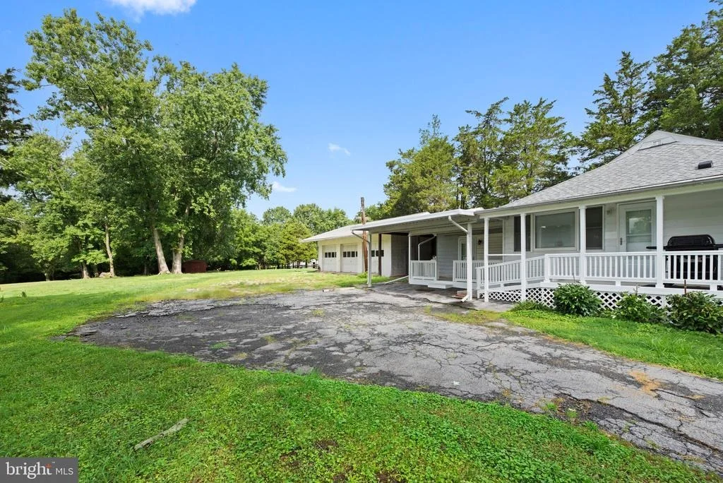 Photo of 15808 THOMPSON ROAD