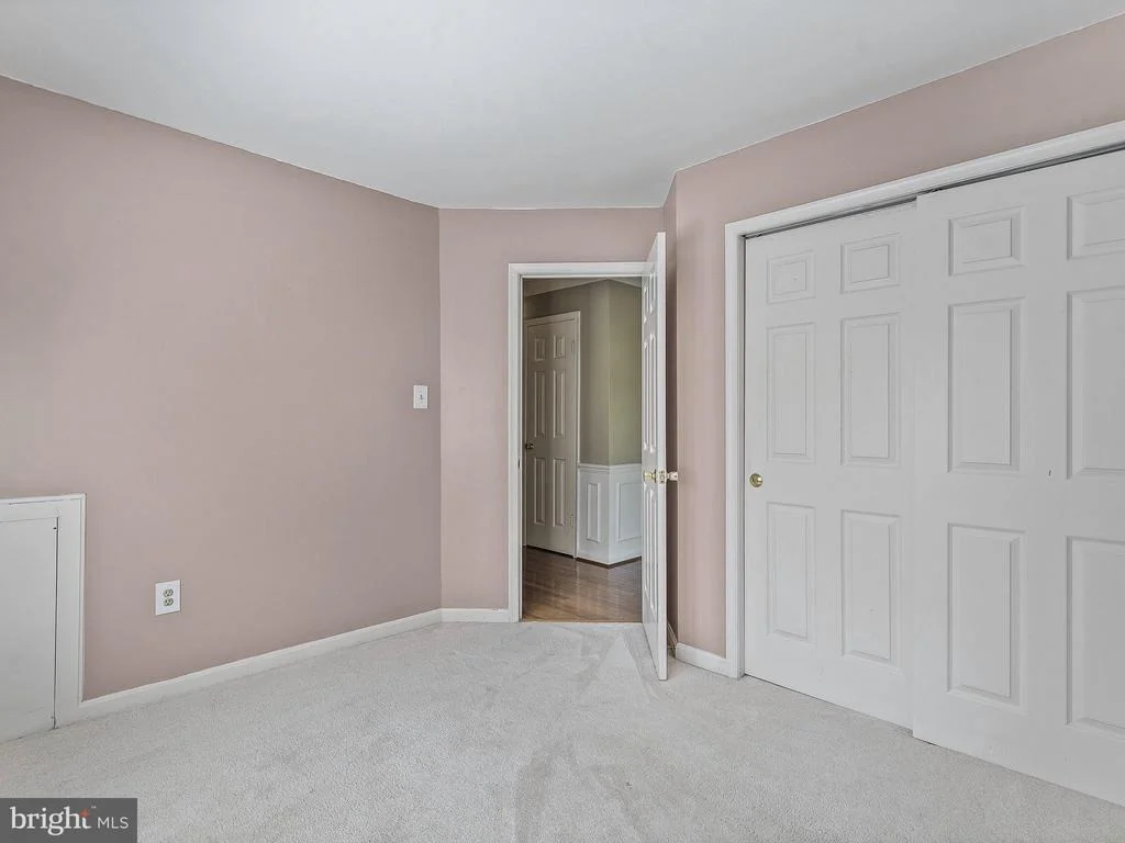Photo of 114 CRYSTAL SPRING DRIVE