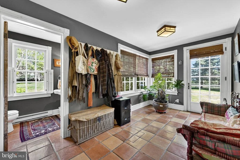 Photo of 871 OLD CHAPEL ROAD