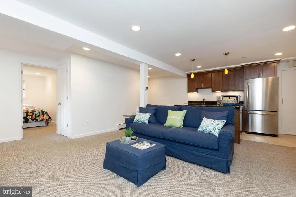 Photo of 10125 GLENMERE ROAD