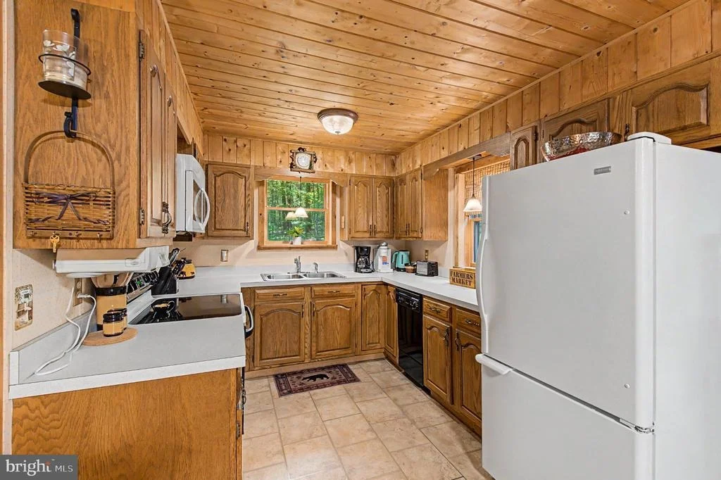 Photo of 482 PERGIN FARM ROAD