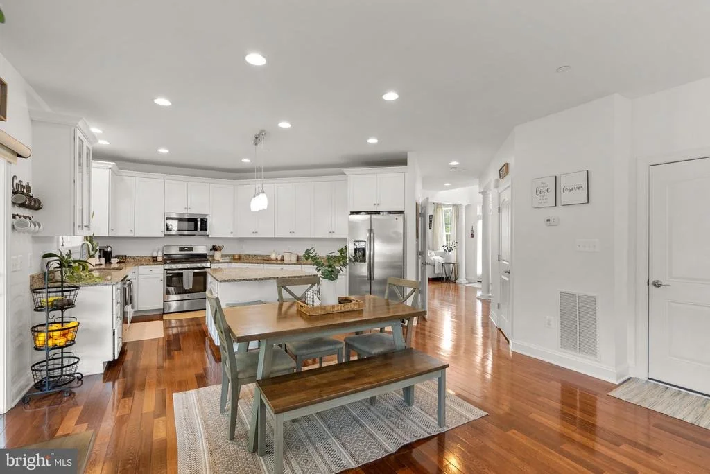 Photo of 902 MANOR HOUSE DRIVE