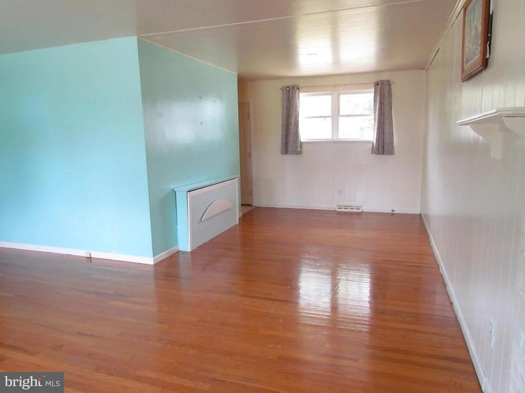 Photo of 1325 GARFIELD DRIVE