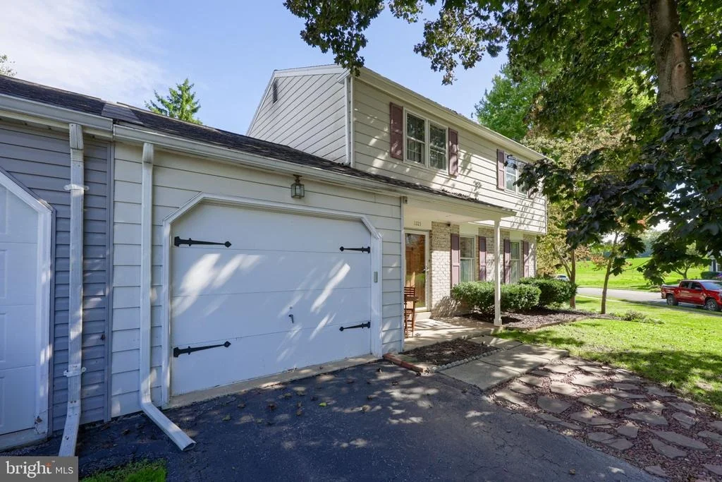 Photo of 2223 HARMONY HILL DRIVE