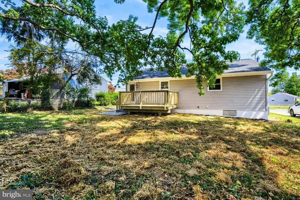 Photo of 105 ROSECREST DRIVE