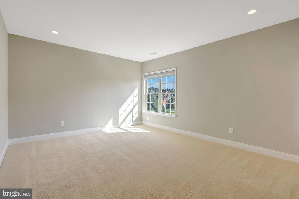 Photo of 41356 LAVENDER BREEZE CIRCLE