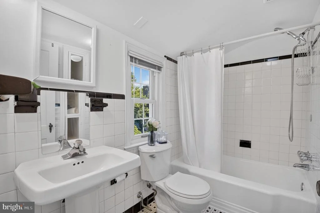 Photo of 314 WHITESTONE ROAD