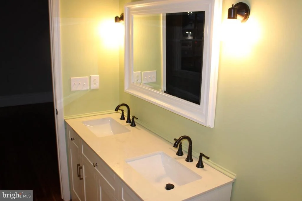 Photo of 107 POPLAR STREET