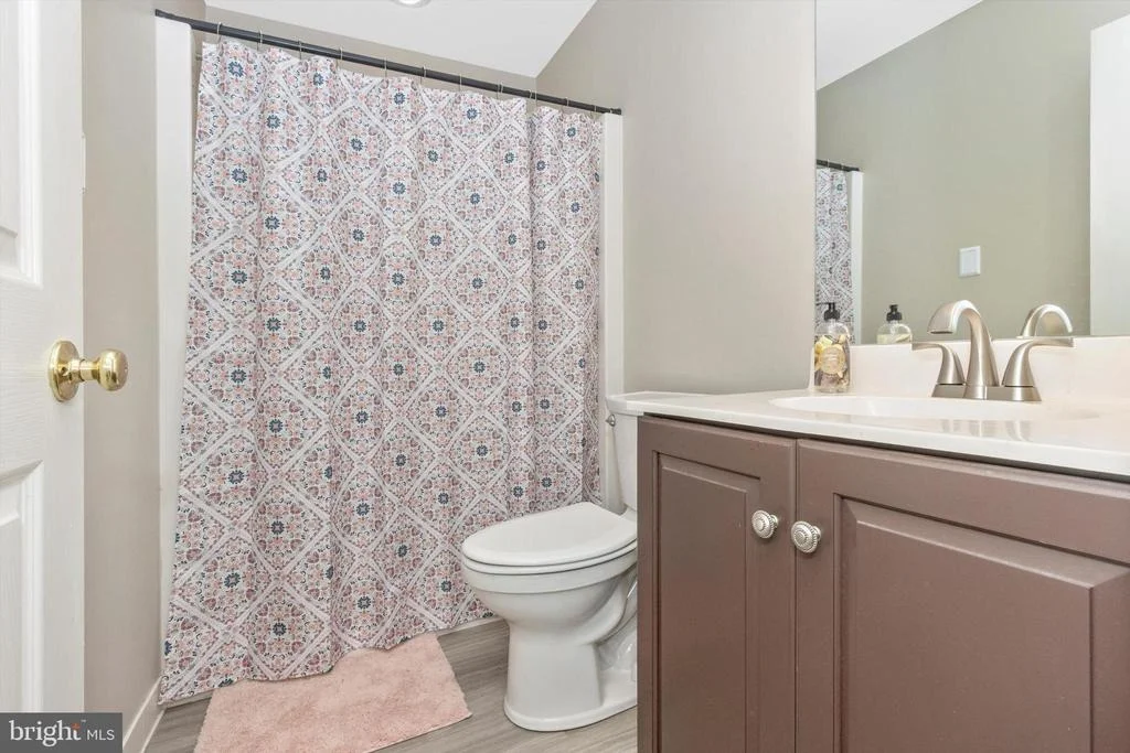 Photo of 8231 FOX HUNT LANE