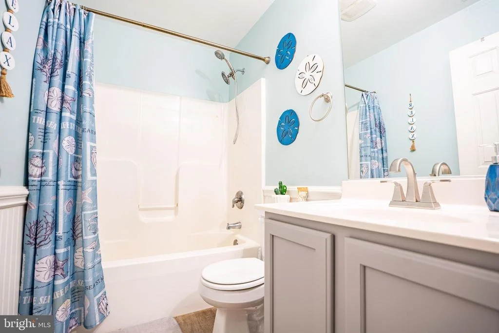 Photo of 8630 ELM ROAD