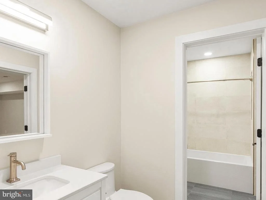 Photo of 3706 SPRING STREET