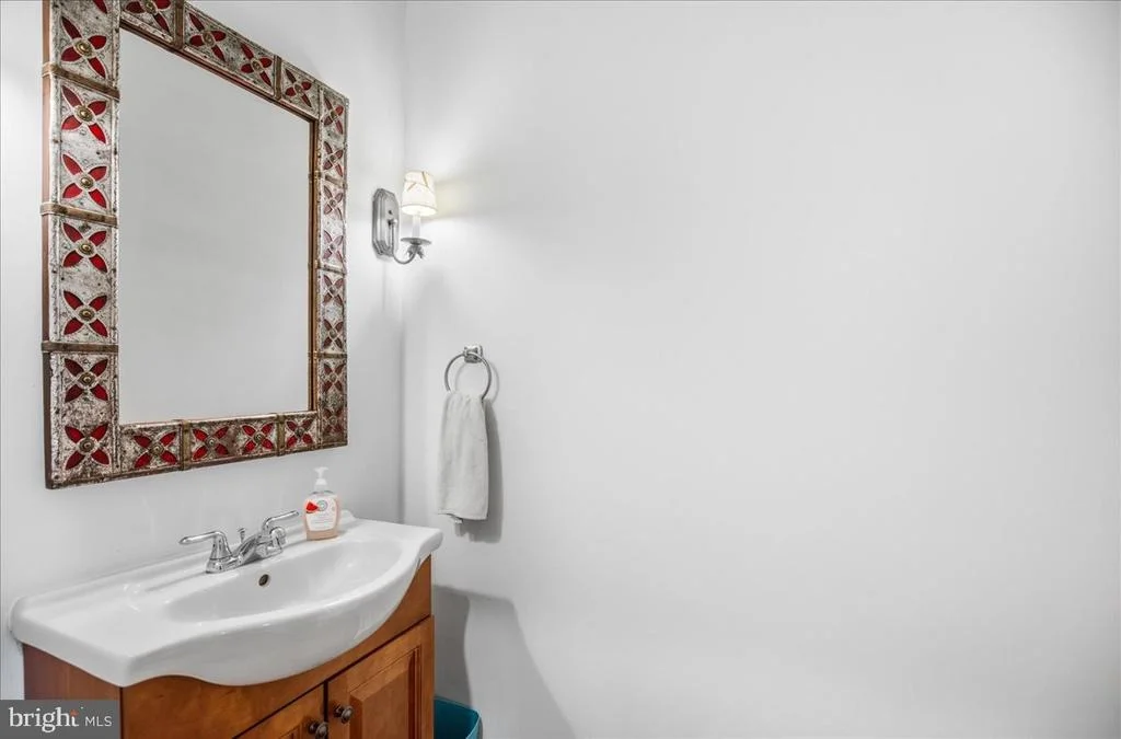 Photo of 965 CAT BIRD LANE