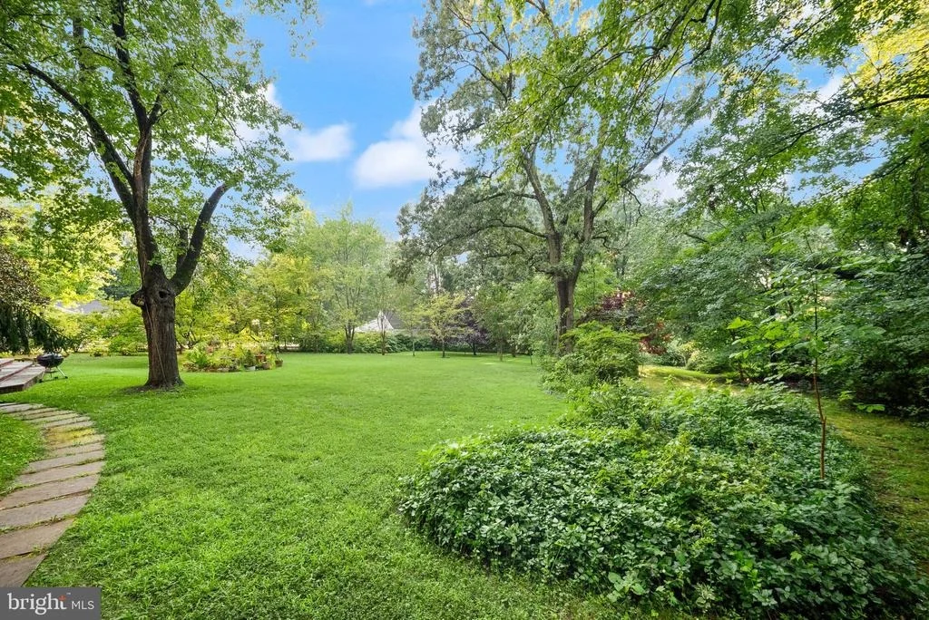 Photo of 3312 PROSPERITY AVENUE