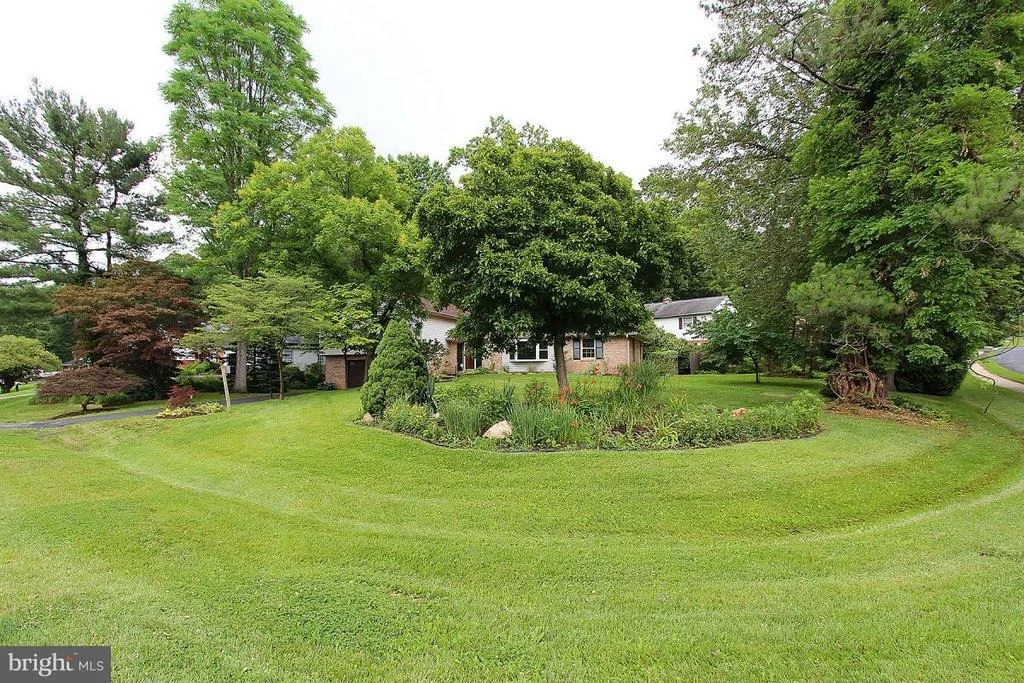 Photo of 19101 WILLOW GROVE ROAD