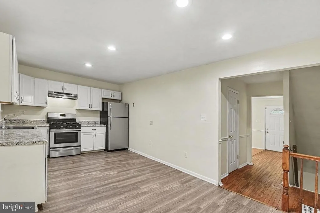 Photo of 3118 SWEETBAY DRIVE