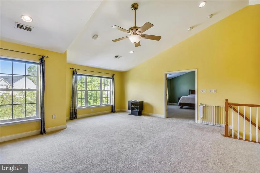 Photo of 25861 SPRING FARM CIRCLE