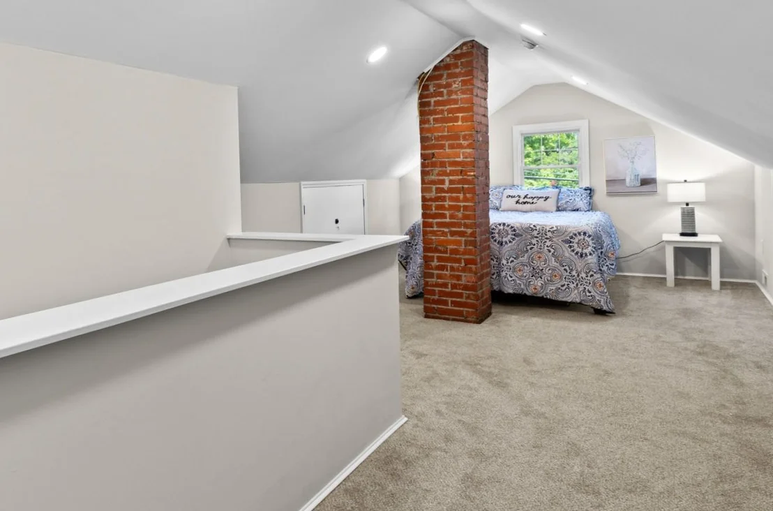 Photo of 8 HIGHLAND AVENUE