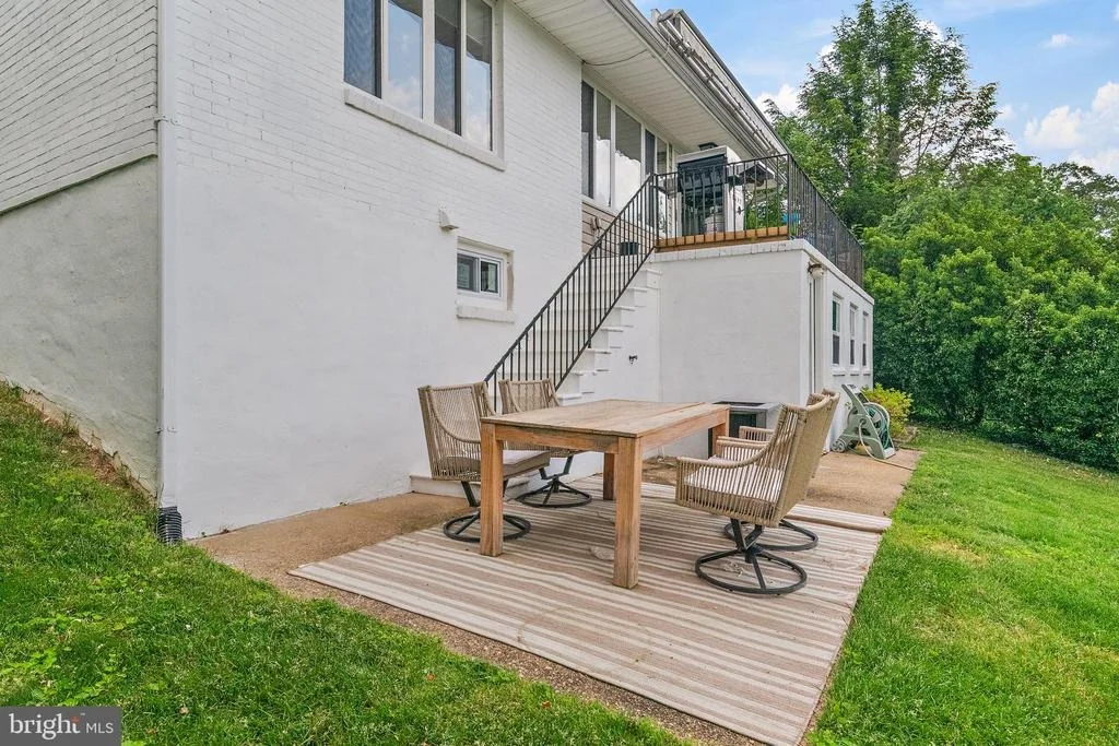 Photo of 1210 SEVERNVIEW DRIVE