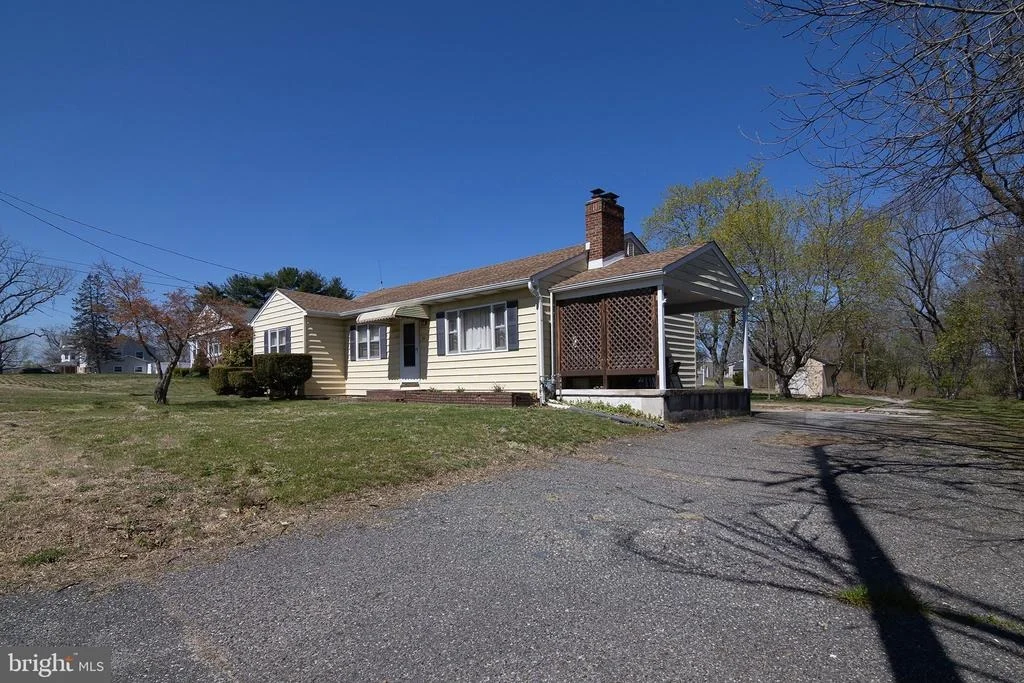 Photo of 13 CEDAR BROOK ROAD