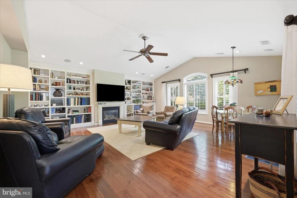 Photo of 6796 SUNNYBROOK DRIVE