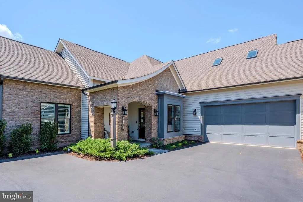 Photo of 42863 BEAVER CROSSING SQUARE