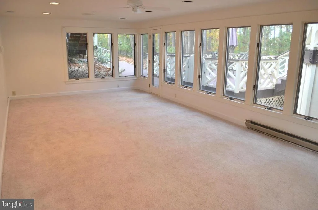 Photo of 7990 WHITTING DRIVE