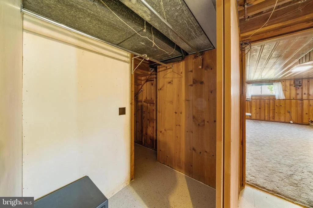 Photo of 1509 VIVIAN PLACE