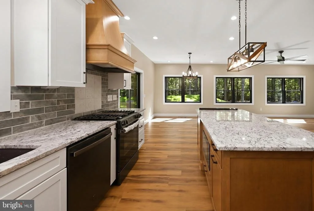Photo of 15 BYRAN DR