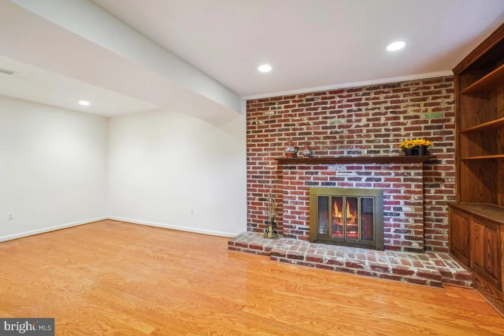 Photo of 2003 STRATTON DRIVE
