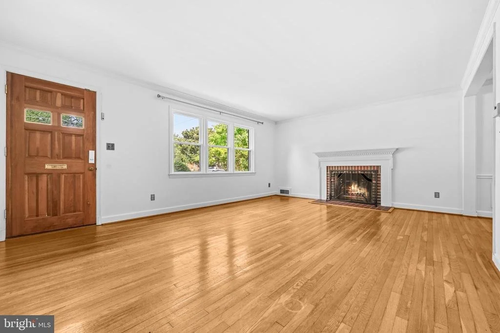 Photo of 5313 ATLEE PLACE