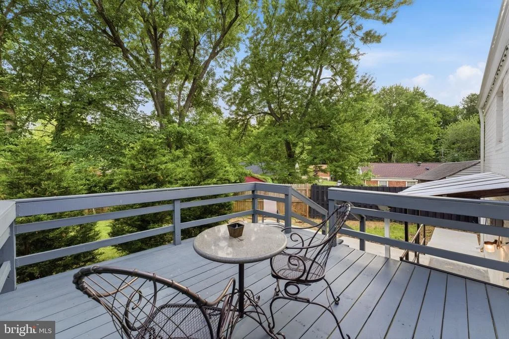 Photo of 10811 TENBROOK COURT