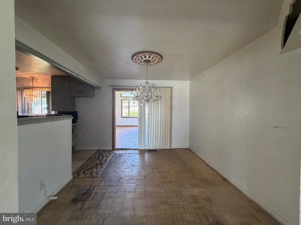 Photo of 27 LANGDON ROAD