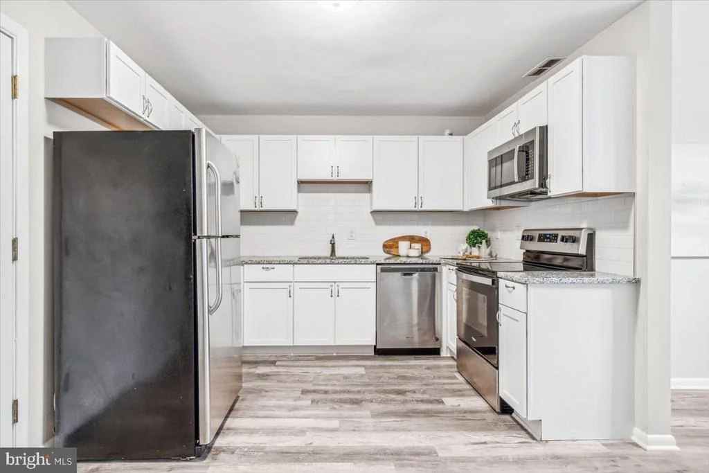 Photo of 706 TRAIL AVENUE