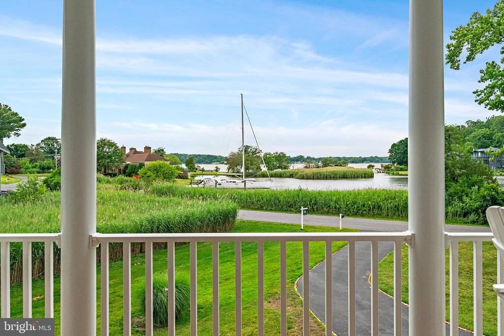 Photo of 621 HARBOR DRIVE