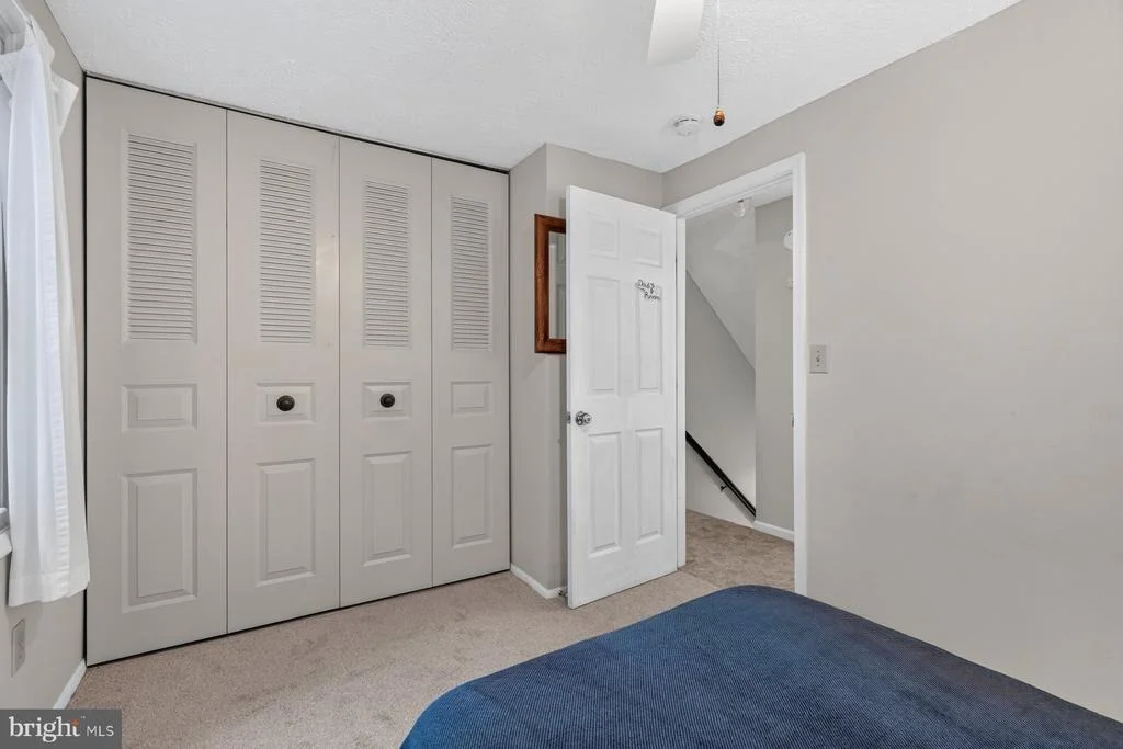 Photo of 935 MARINE DRIVE