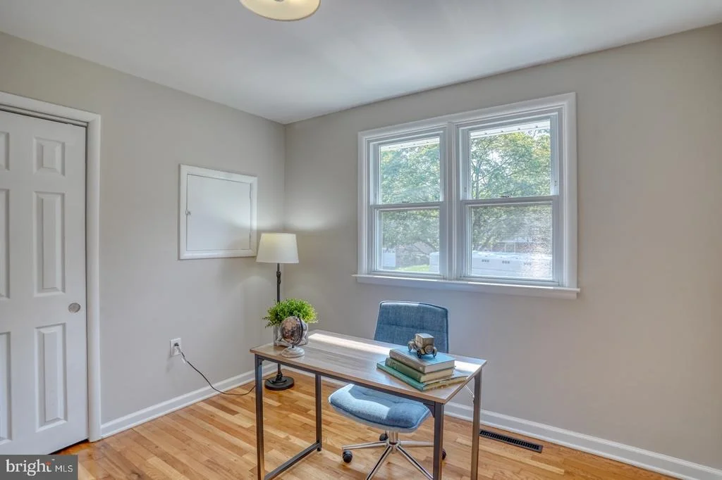 Photo of 1207 CRESTOVER ROAD