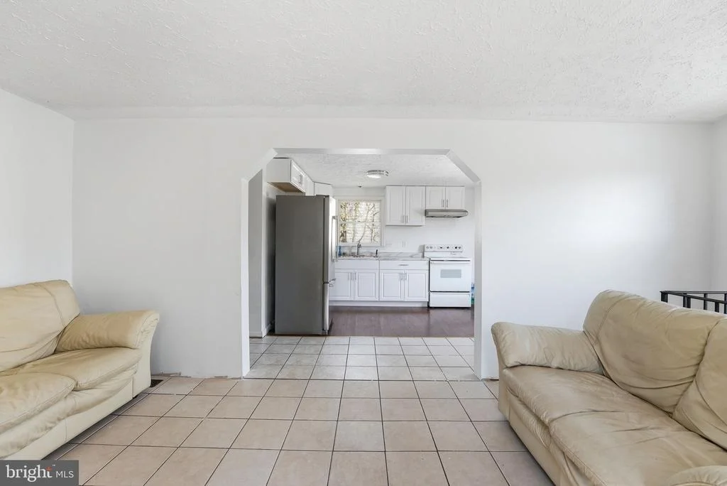 Photo of 20 TUNIC AVENUE